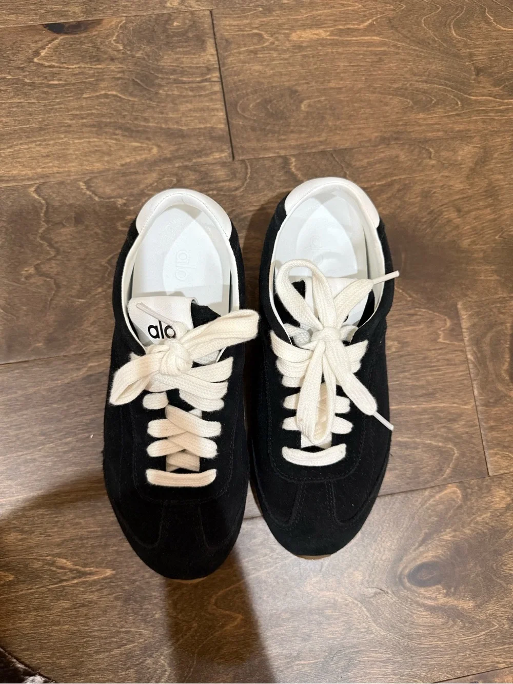 Alo Yoga Sunset Sneaker - Black